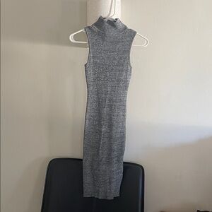 Windsor | Gray Sleeveless Midi Dress
